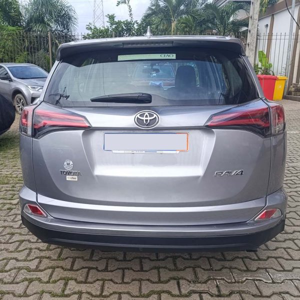 produits Attoh Toyota Rav4